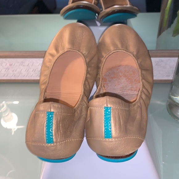 Tieks Shoes - Tieks foldable leather flats